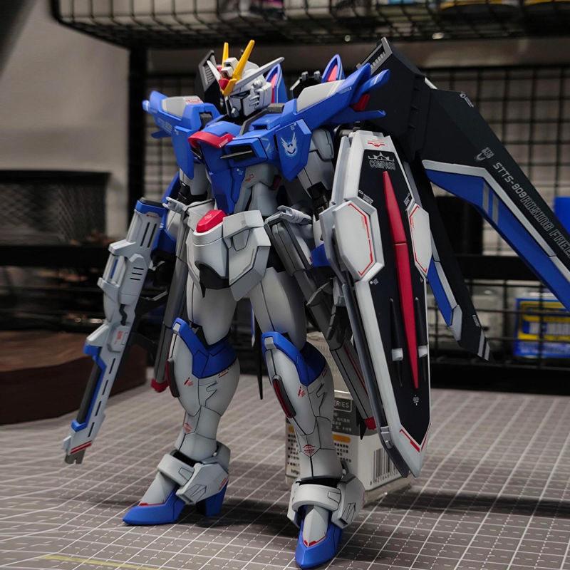 Model Kit Gundam Barbatos - طقم نموذج ميكا بلاستيكي بمقياس 1/144