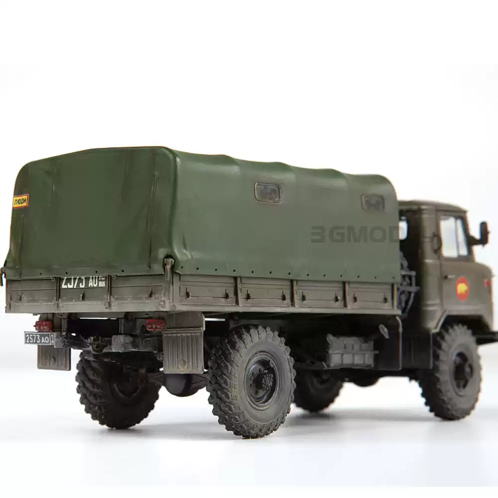 طقم نموذج بلاستيكي أصلي من زفي - مراجعة Model Kit Zvezda وسعره