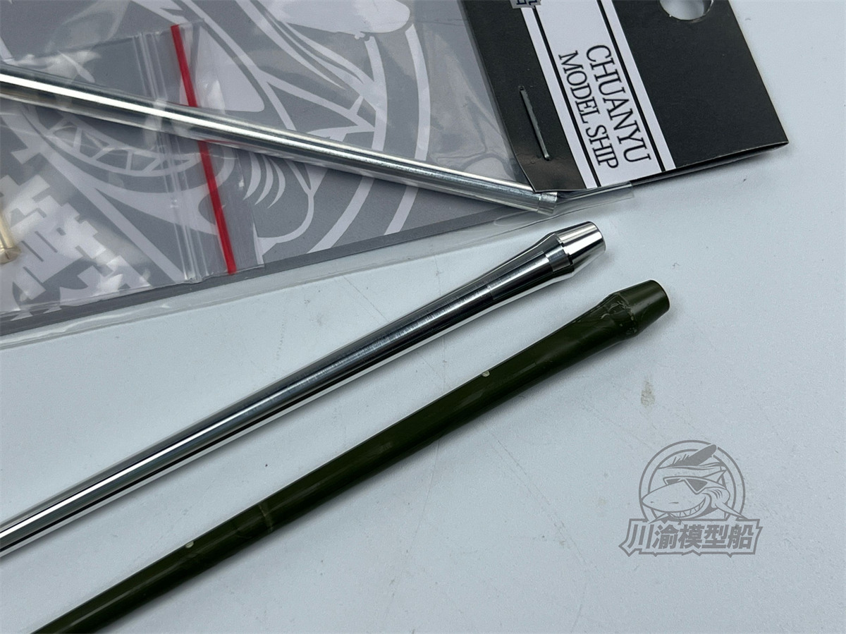 1/35 مقياس السوفياتي SU-100 خز - مراجعة Model Kit Zvezda وسعره