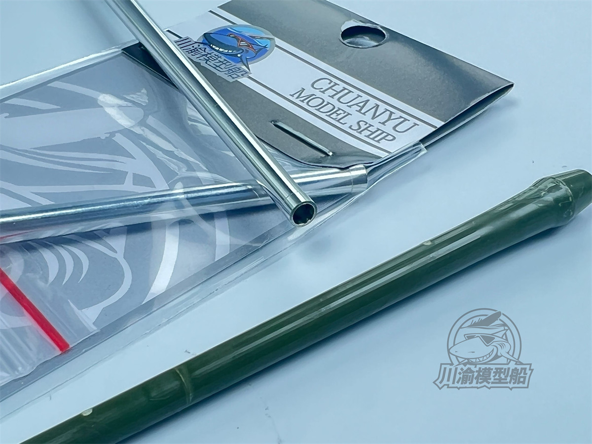 1/35 مقياس السوفياتي SU-100 خز - مراجعة Model Kit Zvezda وسعره