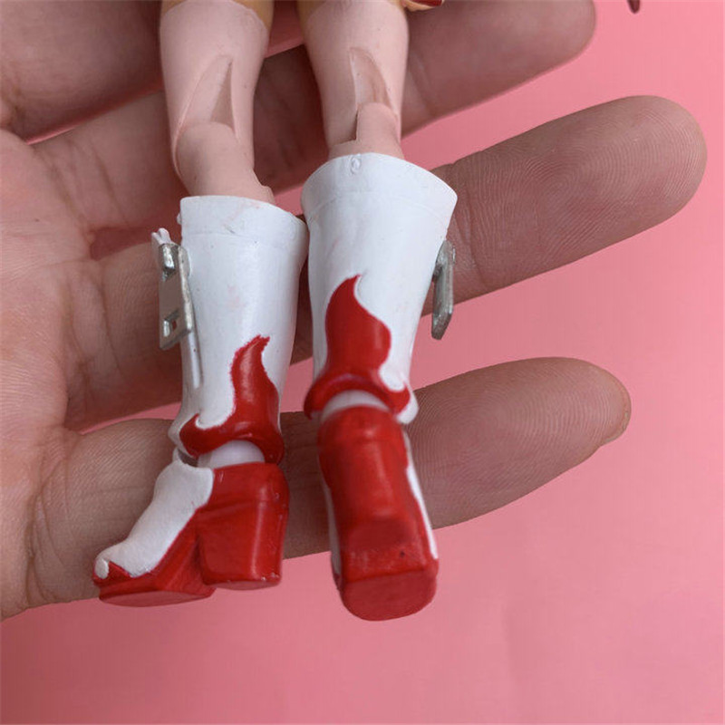 دمية شخصية كرتونية تينجن توبا  - مراجعة Model Kit Oshi No Ko وسعره